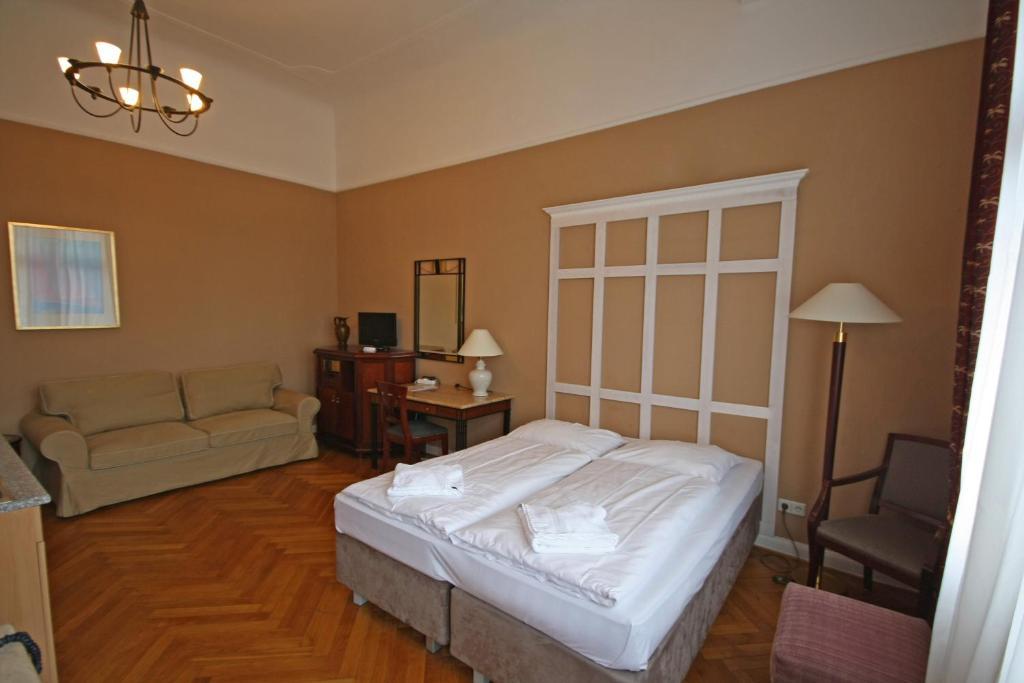 Hotel Am Adenauerplatz Berlino Camera foto
