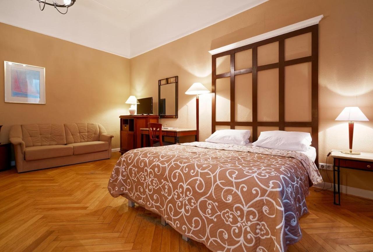 Hotel Am Adenauerplatz Berlino Esterno foto