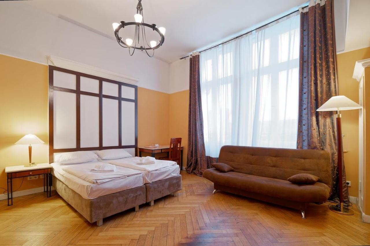 Hotel Am Adenauerplatz Berlino Esterno foto